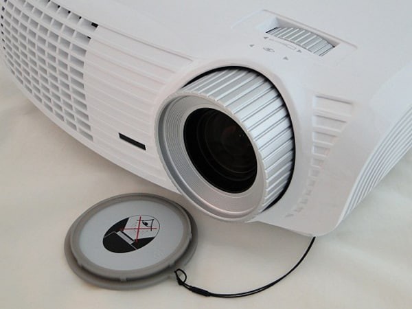 Nguyên nhân và cách chỉnh máy chiếu bị mờ, nhoè chữ